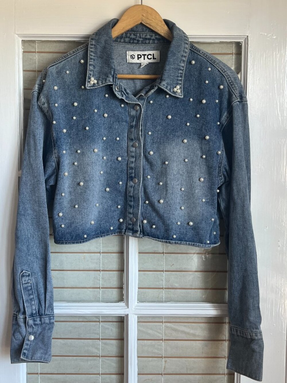 PTCL Pearl Embellished Cropped Denim Shirt Jacket Blue Size Small